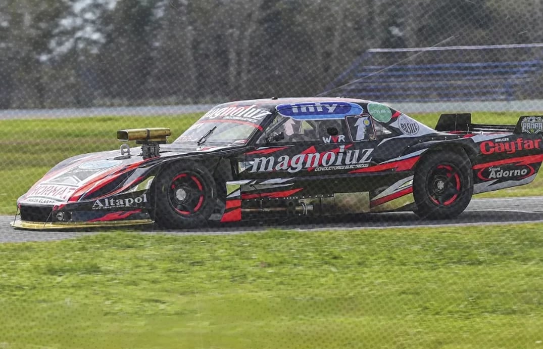 Rossi y Pietranera se quedaron con las poles en La Plata, pero las penalizaciones les arruinan la fiesta
