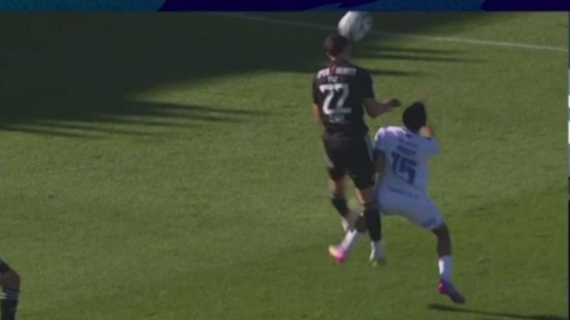 El VAR le arruinó la fiesta a Vélez en Bajo Flores y Barros Schelotto terminó expulsado