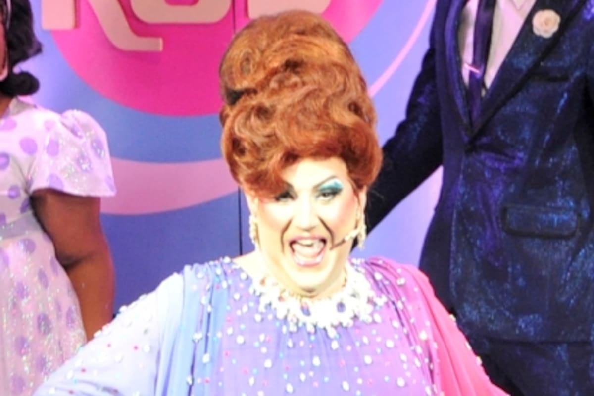 La semana en la que un filósofo se metió en el top ten teatral: Hairspray se despidió como líder y Mamá, soy un idiota dio la nota