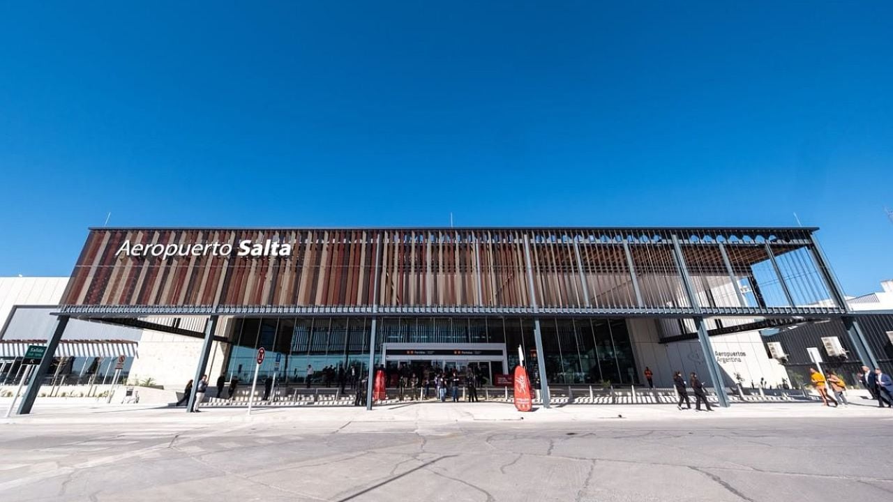 Salta y San Rafael reabren sus aeropuertos con terminales que triplican la comodidad del pasajero