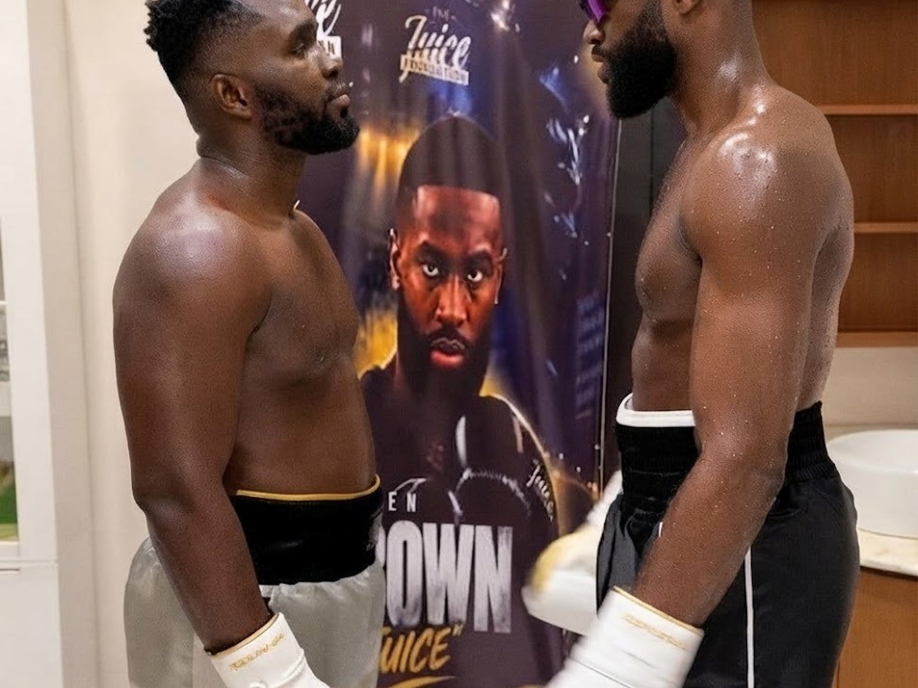 Brown se calzó los guantes en Nigeria y sacudió la previa de su debut en Philadelphia