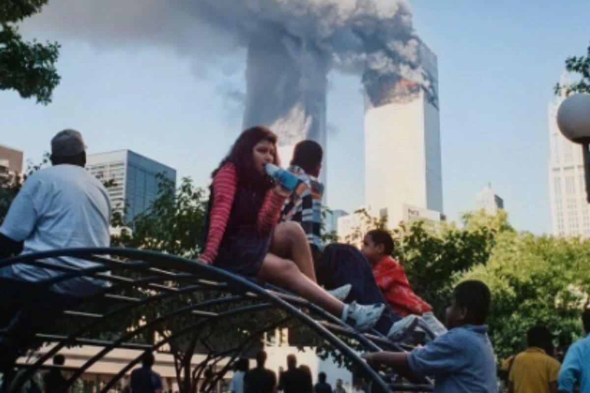 La generación que aprendió a crecer con la sombra de las Torres Gemelas