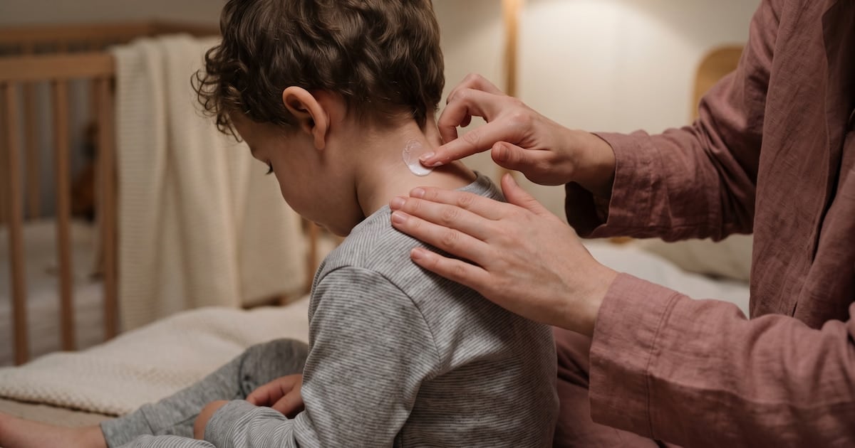 Dermatitis atópica: cuando la picazón no deja dormir y el bolsillo no deja tratarse