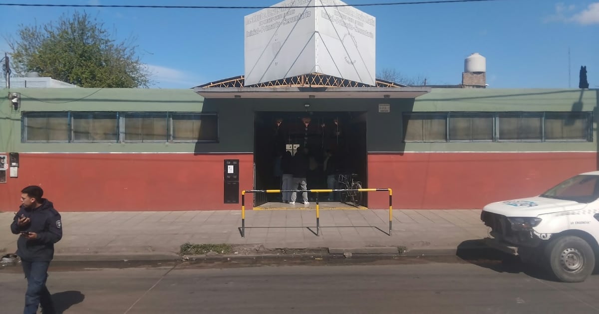 Un revólver se disparó dentro de una mochila en una escuela de La Matanza y no hubo heridos