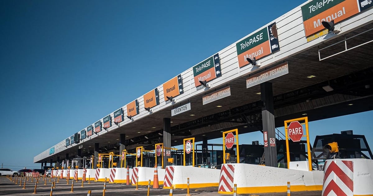 AUBASA endurece el bolsillo del que cruza sin pagar: las multas en la Autopista Buenos Aires-La Plata ya se acercan a los setecientos mil pesos