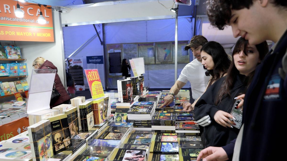 La Feria del Libro de Neuquén se despide con teatro, poesía y un abanico de autores para todos los gustos