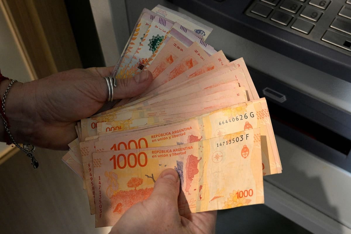 Más de la cuarta parte de los deudores argentinos arrastra algún atraso en sus créditos y los más jóvenes son los más golpeados