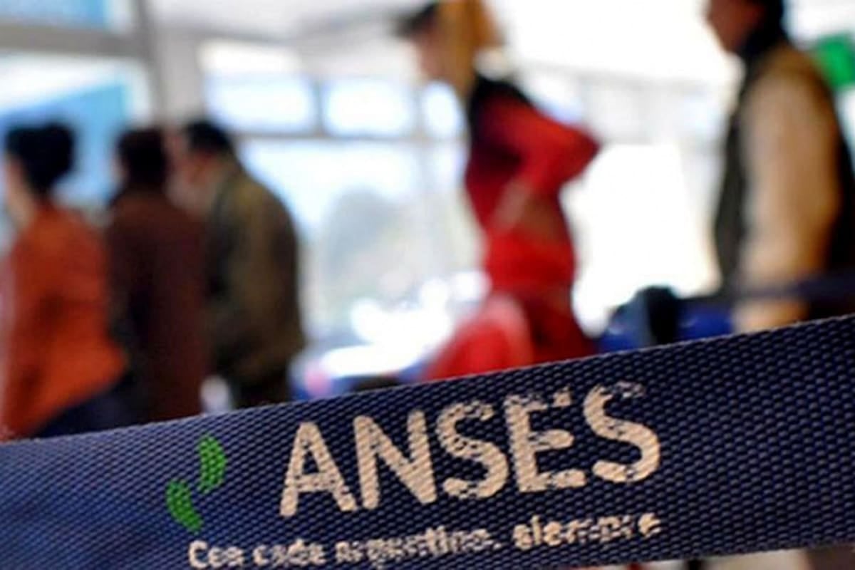 La Anses completó este jueves el pago de jubilaciones que superan el haber mínimo y de la Prestación por Desempleo