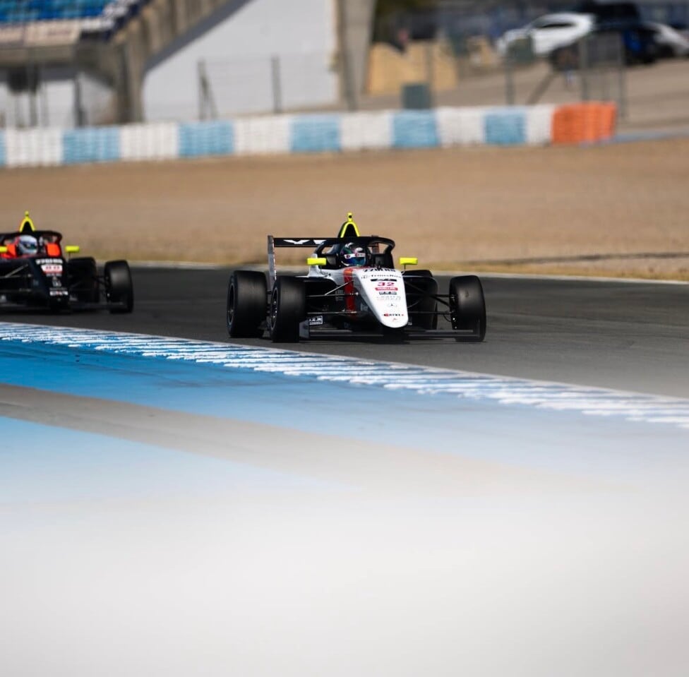 Bulbarella sacó chapa en Jerez: remontó seis puestos y va por la Sprint