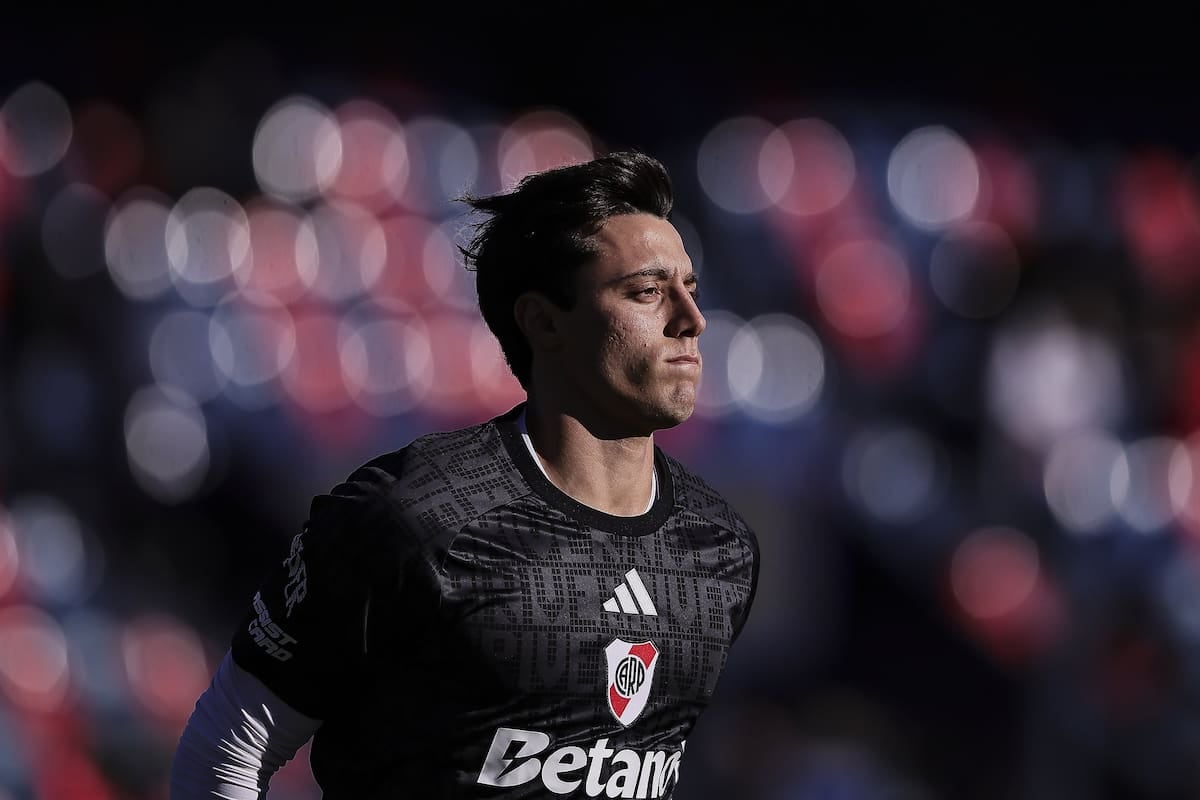 El arco del futuro pasa por Núñez: Atlético de Madrid mira a Beltrán mientras River le estira el contrato
