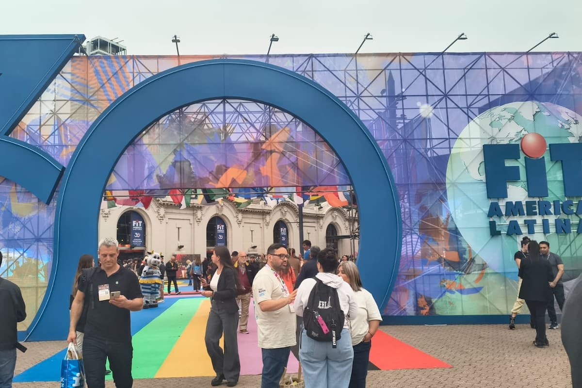 Brasil, Uruguay y Chile sacaron ventajas para tentar al turista argentino en la FIT