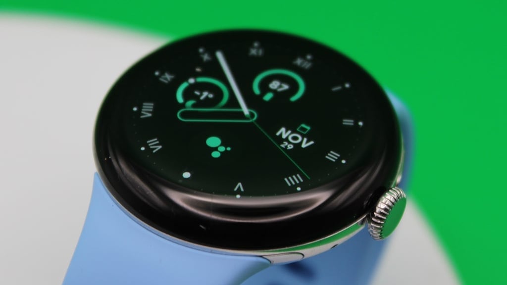 Gemini en el Pixel Watch 5: qué se puede hacer sin internet y qué todavía no