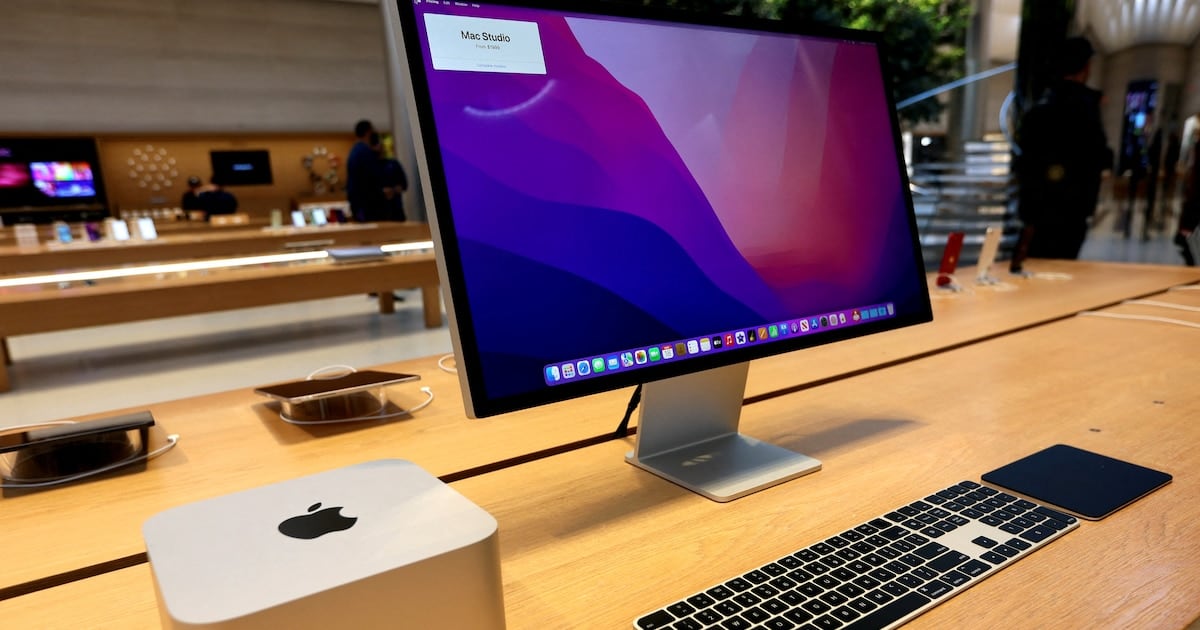 RemoveMacAI: cómo liberar hasta 12 GB borrando los modelos de Apple Intelligence de tu Mac