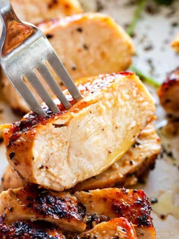 Pechuga de pollo a punto: los trucos caseros para que no quede seca