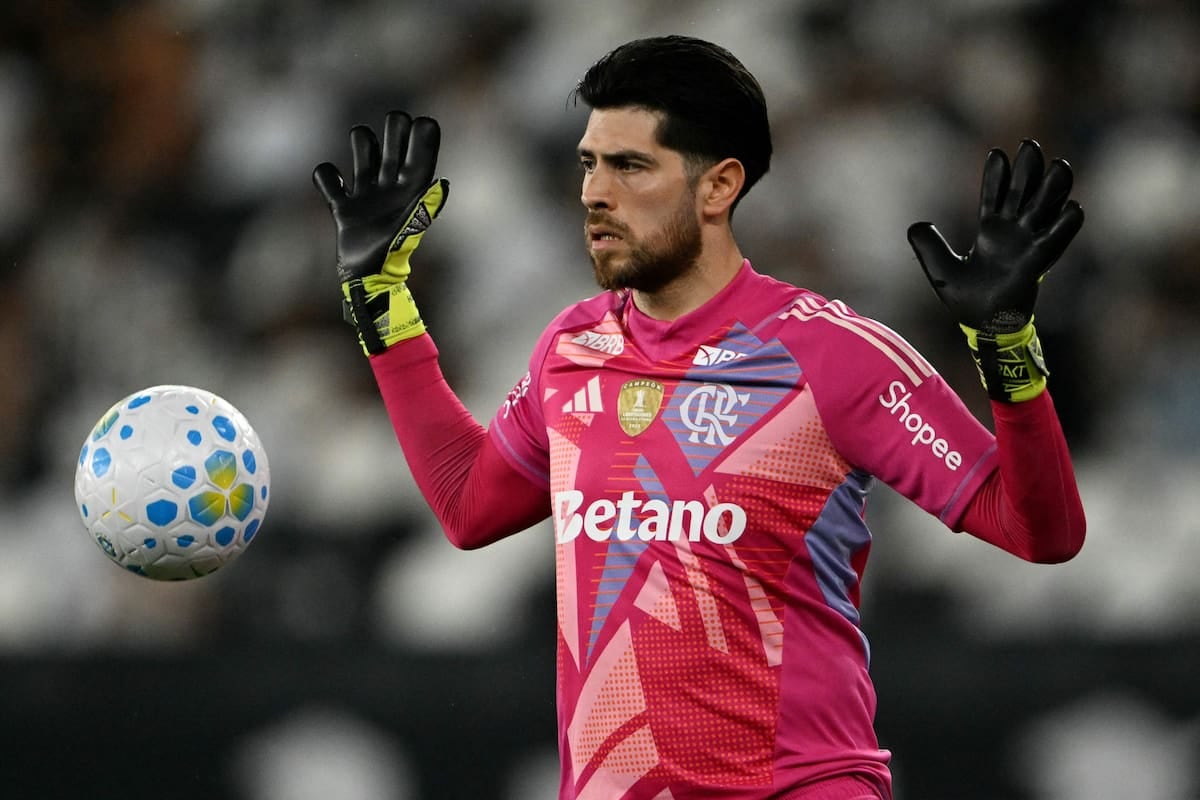 Rossi la ligó y Flamengo se le escapó un partido que tenía en el bolsillo