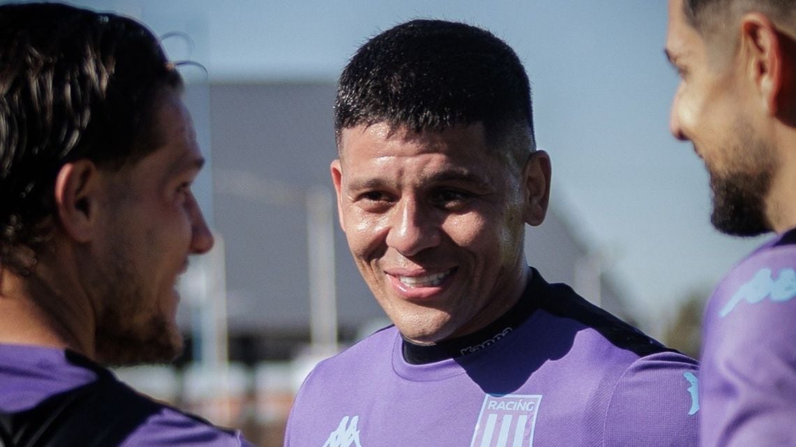 Estudiantes se ahoga en un trámite: Rojo sigue sin habilitación y se le escapa la Libertadores