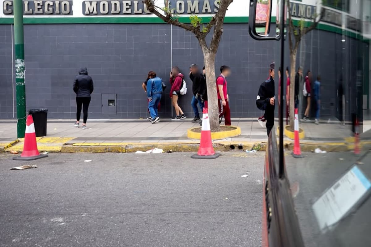 El daño que deja una imagen que ni siquiera es real: el caso de Lomas de Zamora que sacudió a una escuela