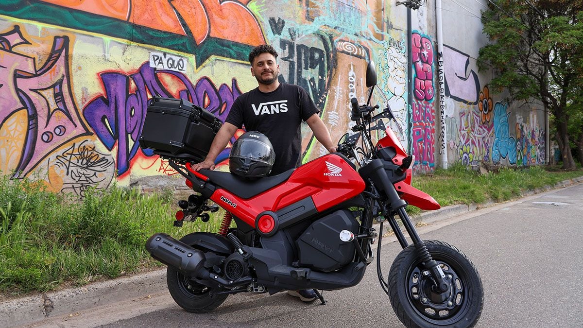 A los 40, deja el taller en Neuquén y se lanza en moto hasta Alaska: la ruta que imagina Nicolás Poblet