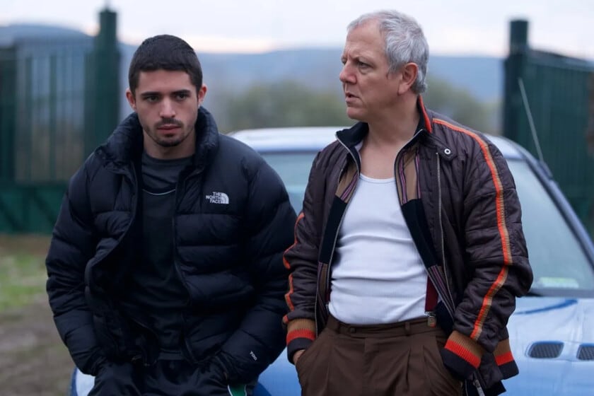 "El mal hijo": cuando el debut se pierde entre la intimidad y la fórmula