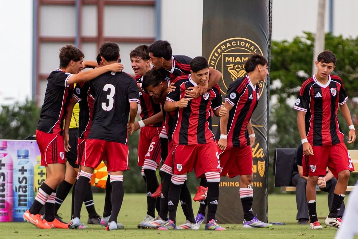 River defiende la corona, Boca debuta y Newell's va por la revancha en la Messi Cup