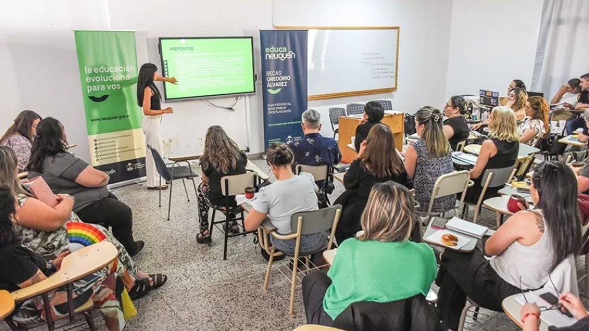 Neuquén acelera el pago de las Becas Gregorio Álvarez: 438 estudiantes ya tienen el sí y cobrarán antes de fin de mes