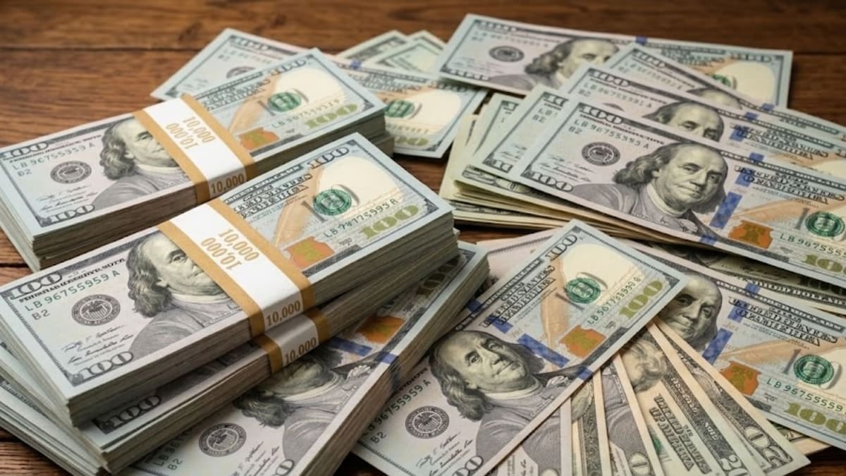 Cotizaciones cambiaras en el inicio de la semana: el blue se sostuvo en 1.500 pesos y la brecha quedó en 1,3%