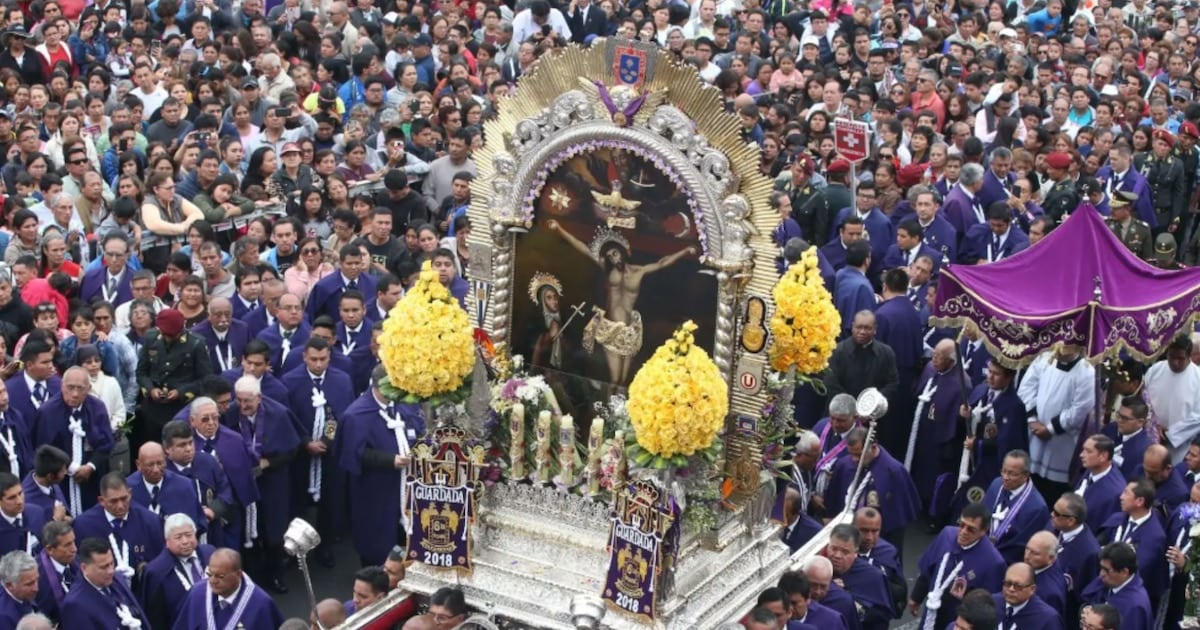 Lima se tiñó de morado: la procesión del Cristo Moreno atravesó el centro histórico al ritmo de la música criolla