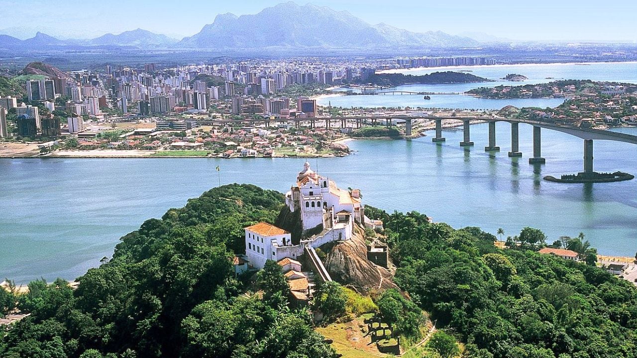 Espírito Santo, el rincón del Sudeste brasileño que troca playas por sierras y termina conquistando el paladar