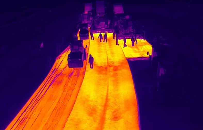 Escaneo 3D y control térmico marcan el ritmo de la repavimentación del Autódromo